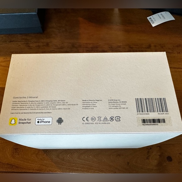Empty Snapchat Spectacles Box - Picture 2 of 4